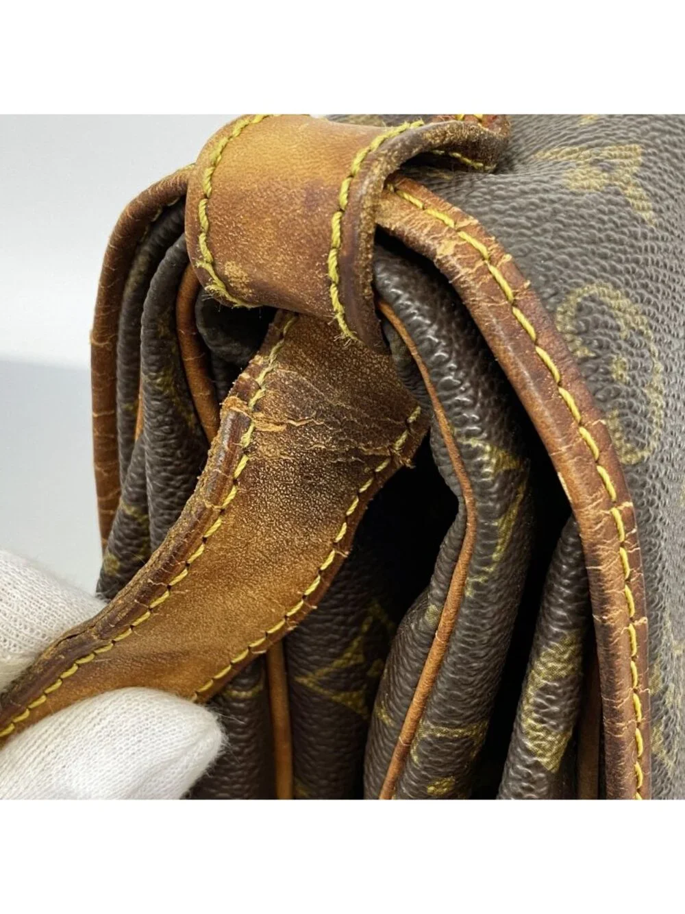 Louis Vuitton Shoulder Bag Monogram Saumur 35 Brown